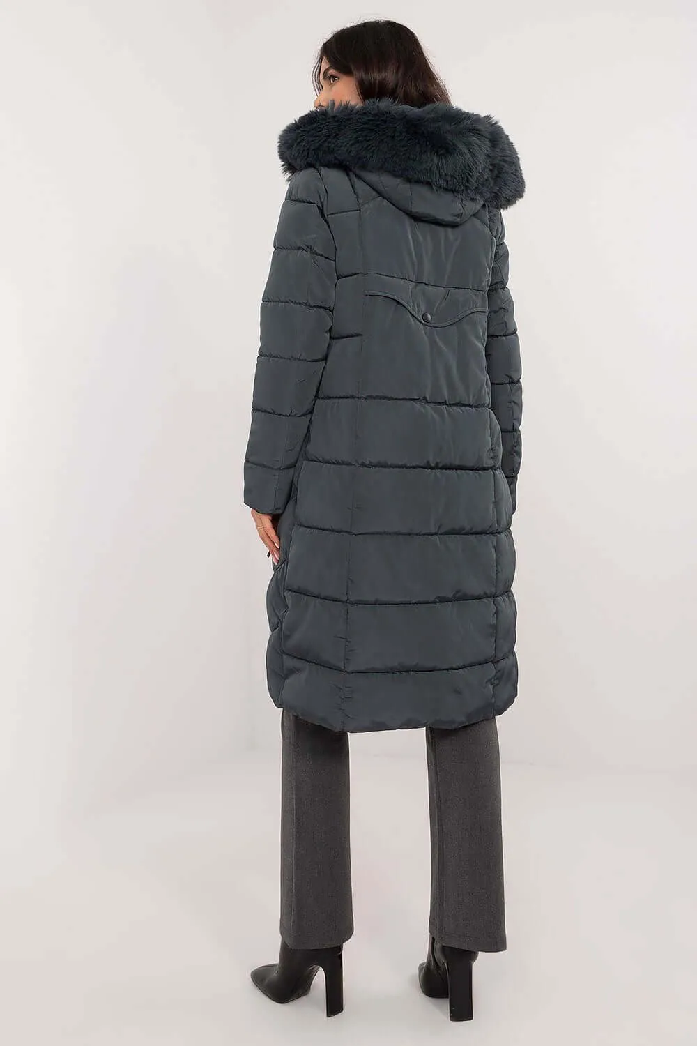 Winter Luxe: Quilted Down Jacket with Detachable Fur Hood