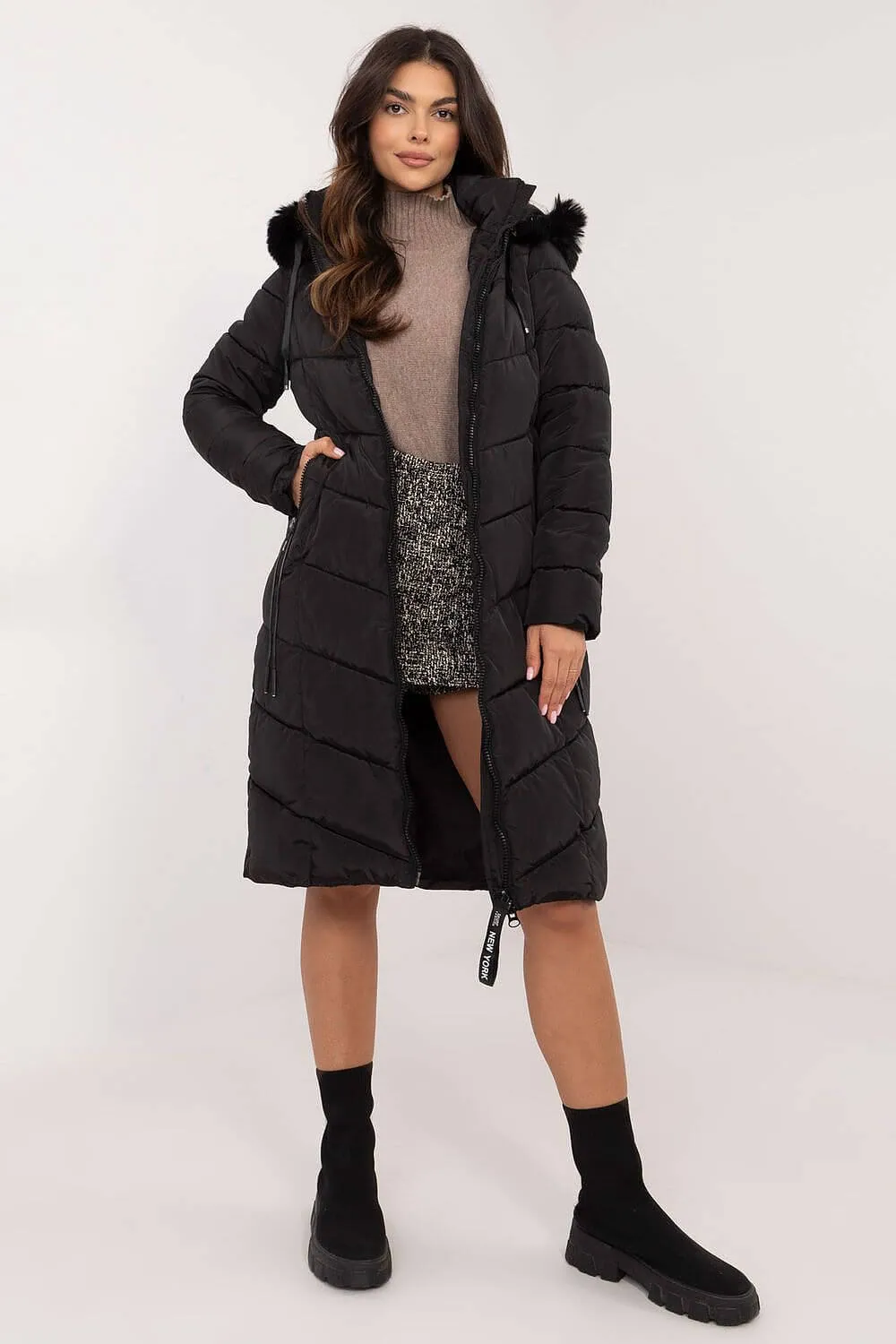 Winter Luxe: Quilted Down Jacket with Detachable Fur Hood