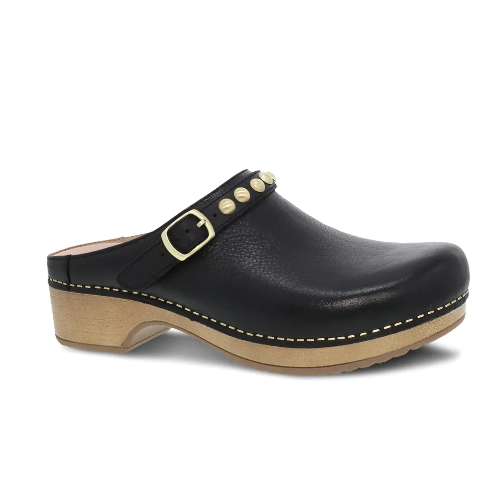 Women's Dansko Britton Color: Black Tumbled